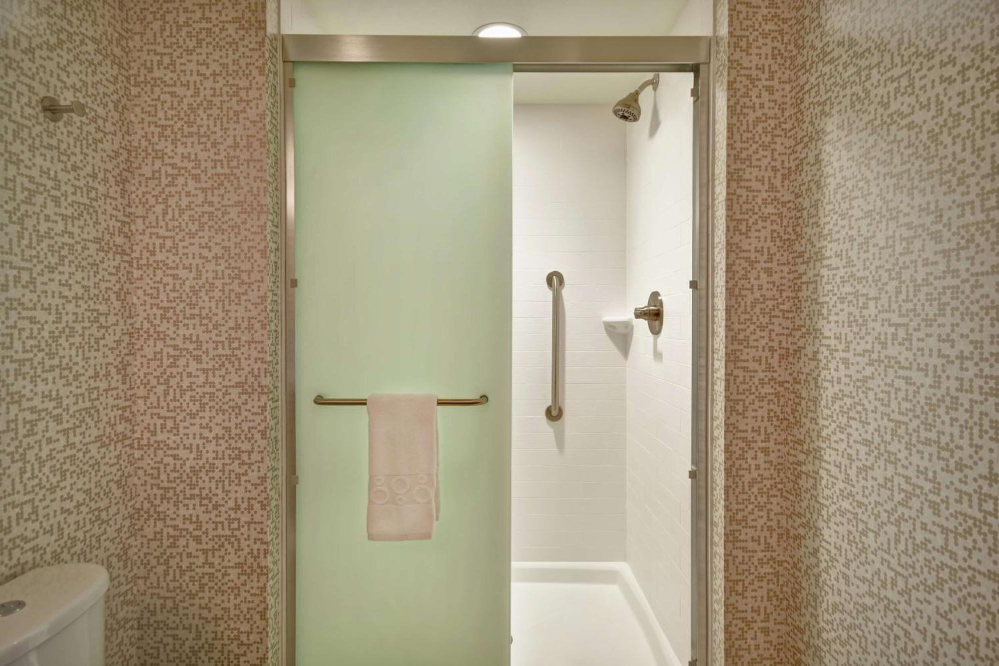 Home2 Suites By Hilton Terre Haute Εξωτερικό φωτογραφία