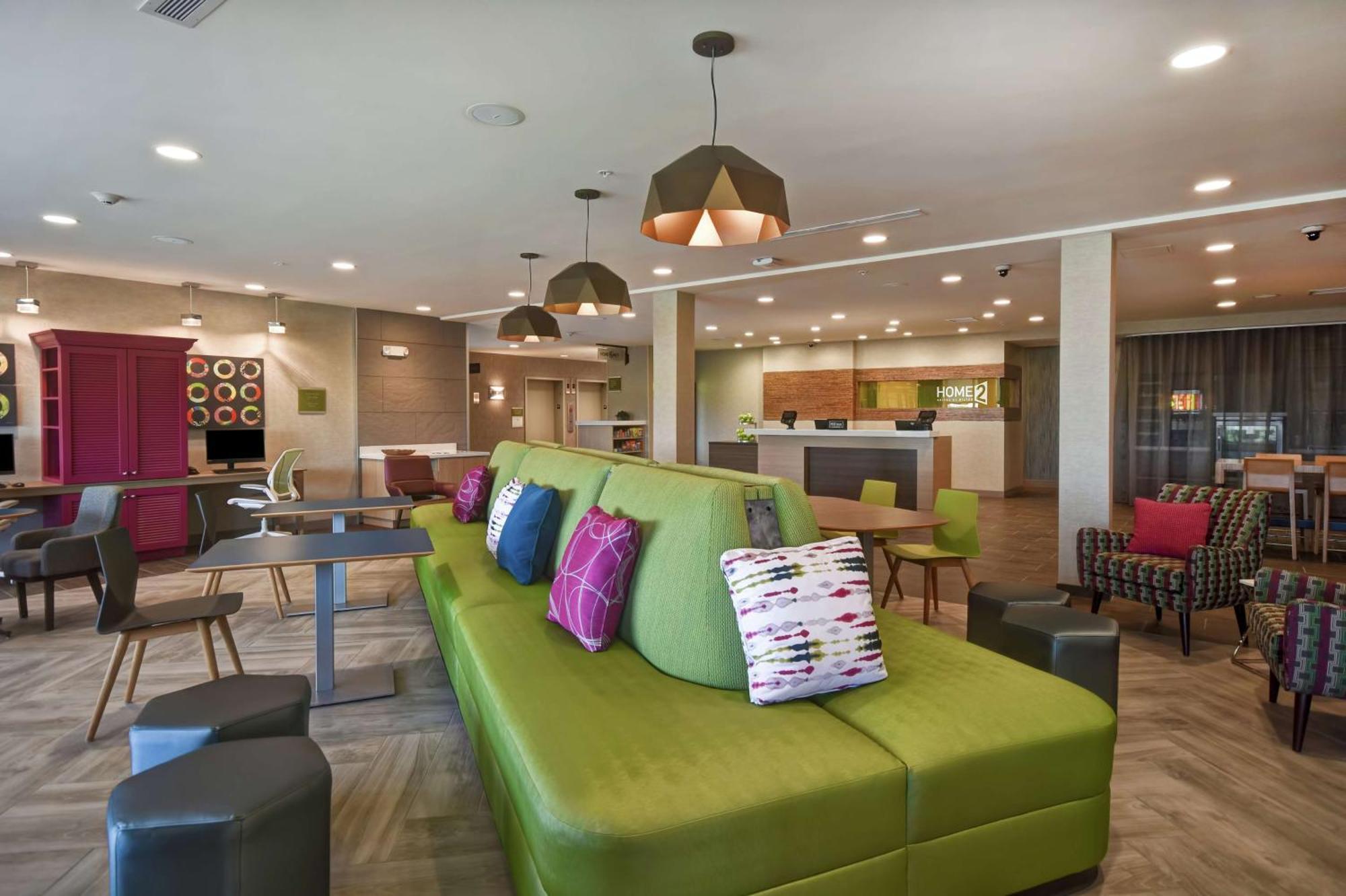 Home2 Suites By Hilton Terre Haute Εξωτερικό φωτογραφία