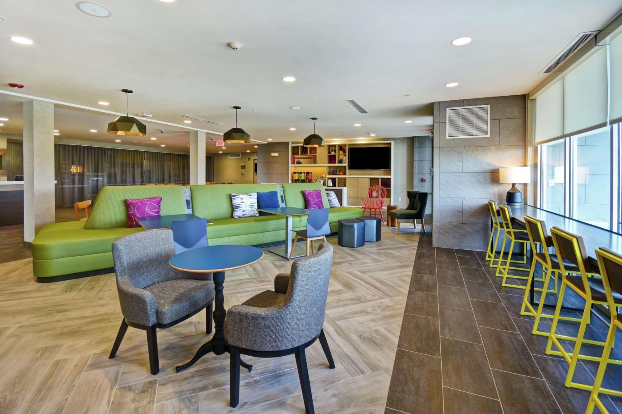 Home2 Suites By Hilton Terre Haute Εξωτερικό φωτογραφία